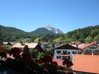 Blick von Ferienwohnung Wetterstein in Richtung Zugspitzmassiv